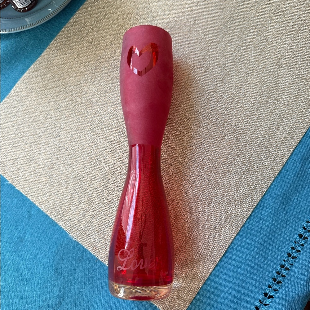 Elegant Valentine’s Day Red Frosted Glass Vase